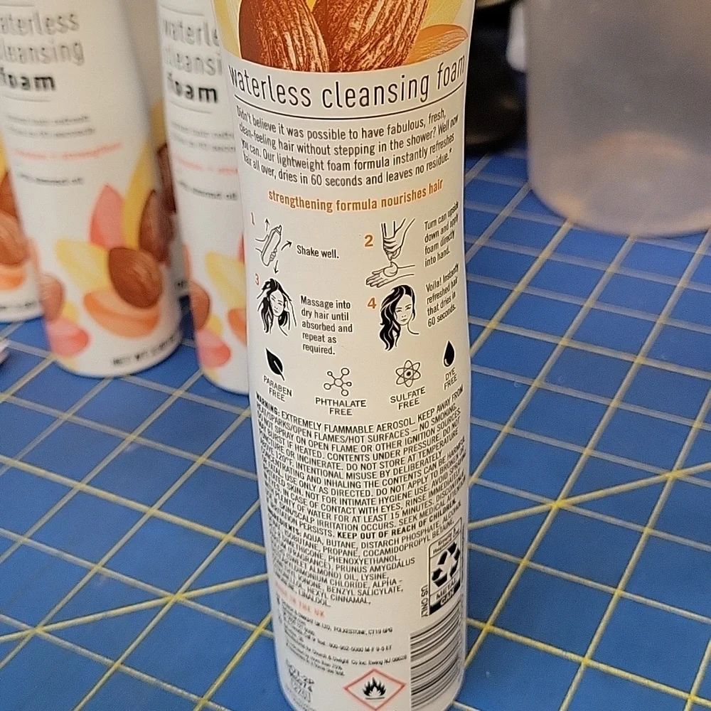 Batiste Waterless Cleansing Foam Cleanse + Strengthen w almond oil 102g New